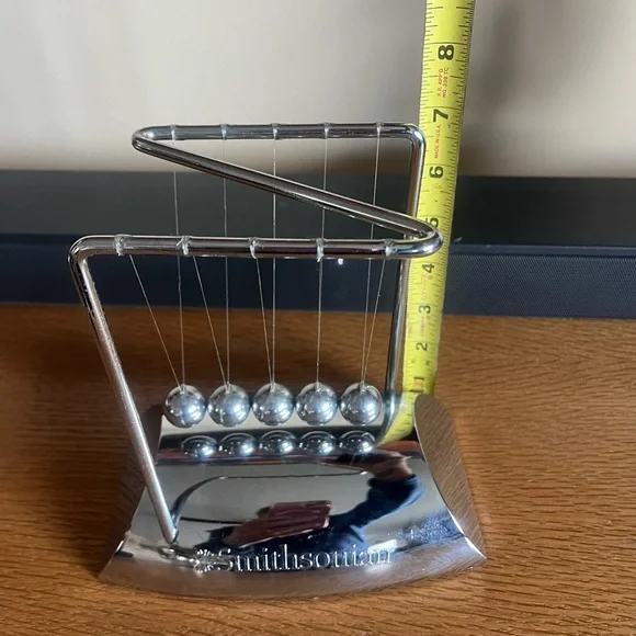 Smithsonian Silver Newton's Cradle - Picture 2 of 6